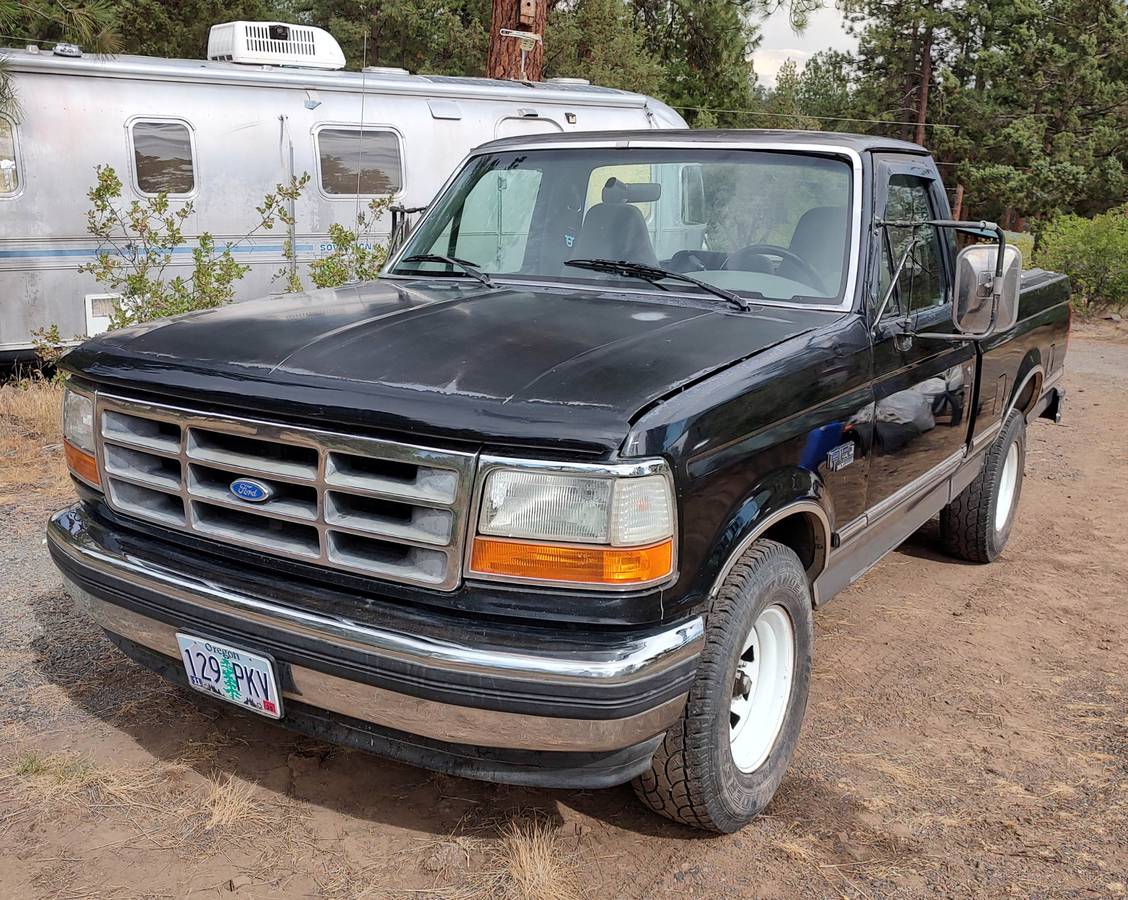 Ford-f-150-xlt-1995-black