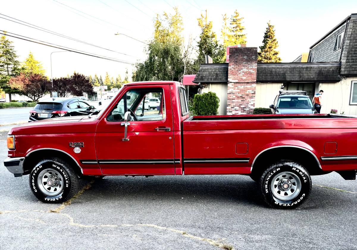 Ford-f-150-xlt-4x4-1989-red-2