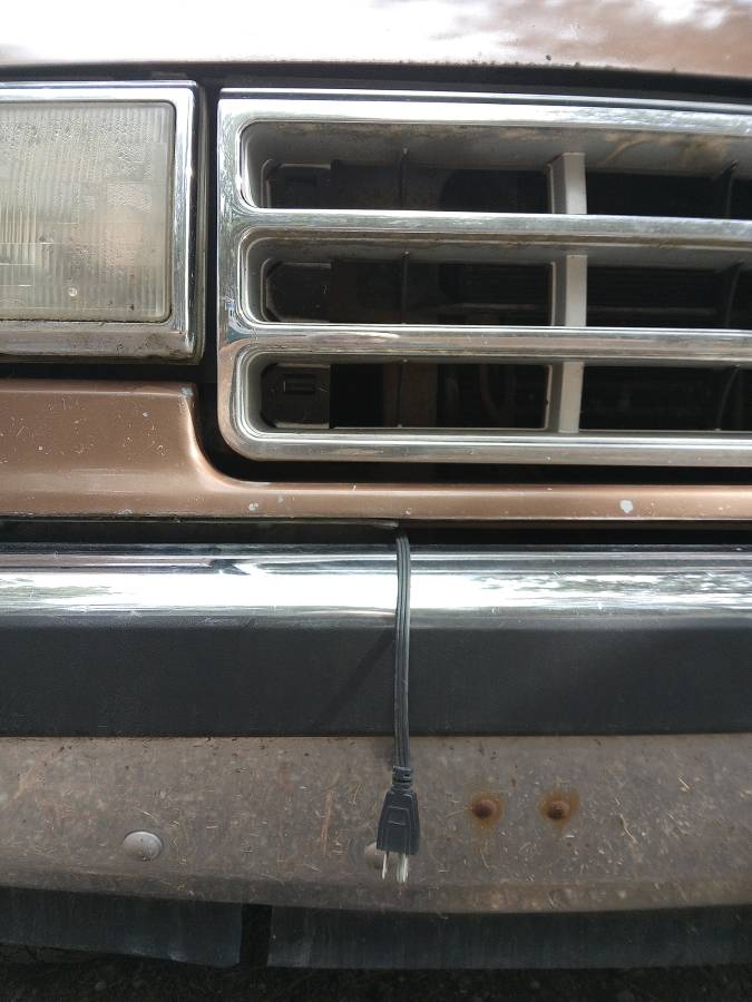 Ford-f-150-xlt-lariat-1987-brown-1