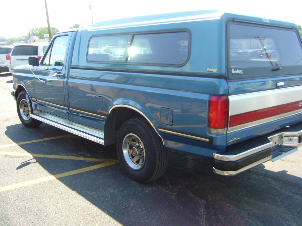 Ford-f-150-xlt-lariat-1990-blue-4