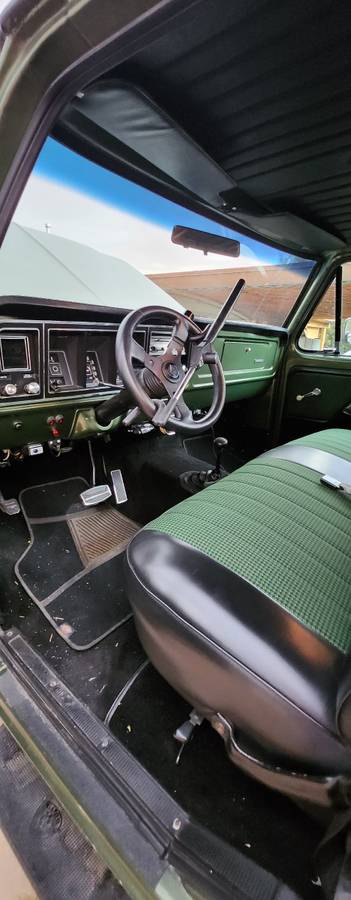 Ford-f-250-1976-11