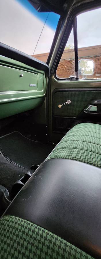 Ford-f-250-1976-14