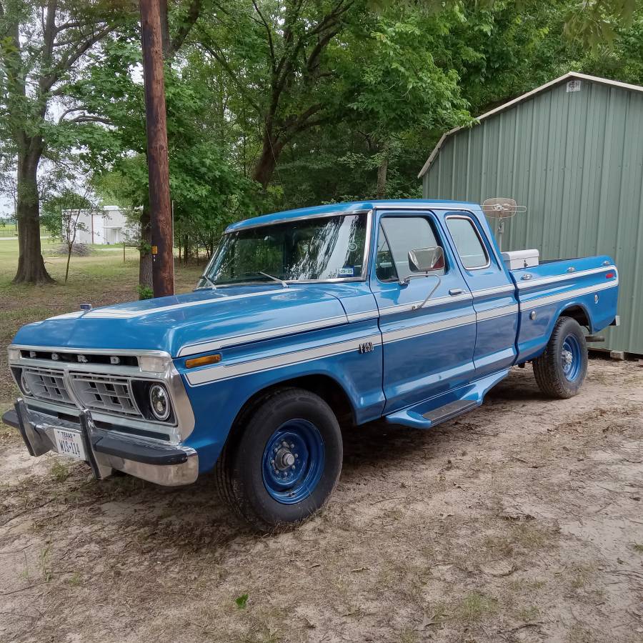 Ford-f-250-1976-blue-1