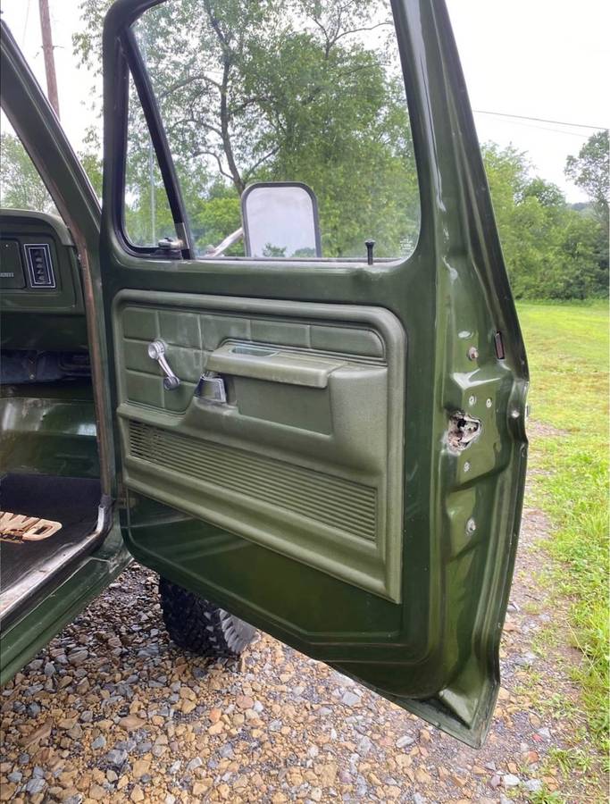 Ford-f-250-1976-green-10