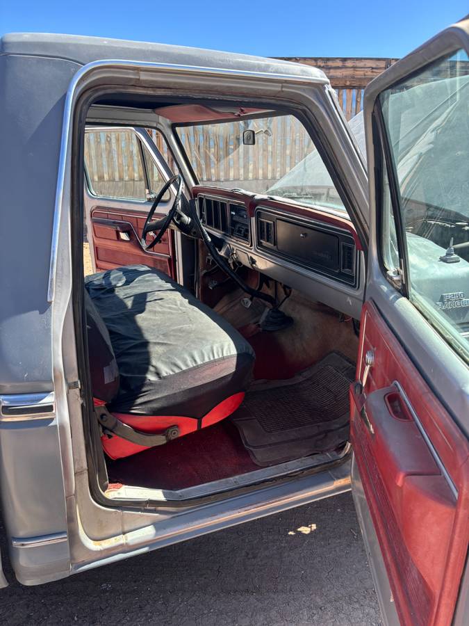 Ford-f-250-1977-4