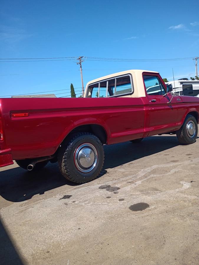Ford-f-250-1977-custom-3