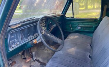 Ford-f-250-1977-green-3