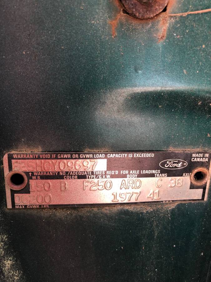 Ford-f-250-1977-green-9