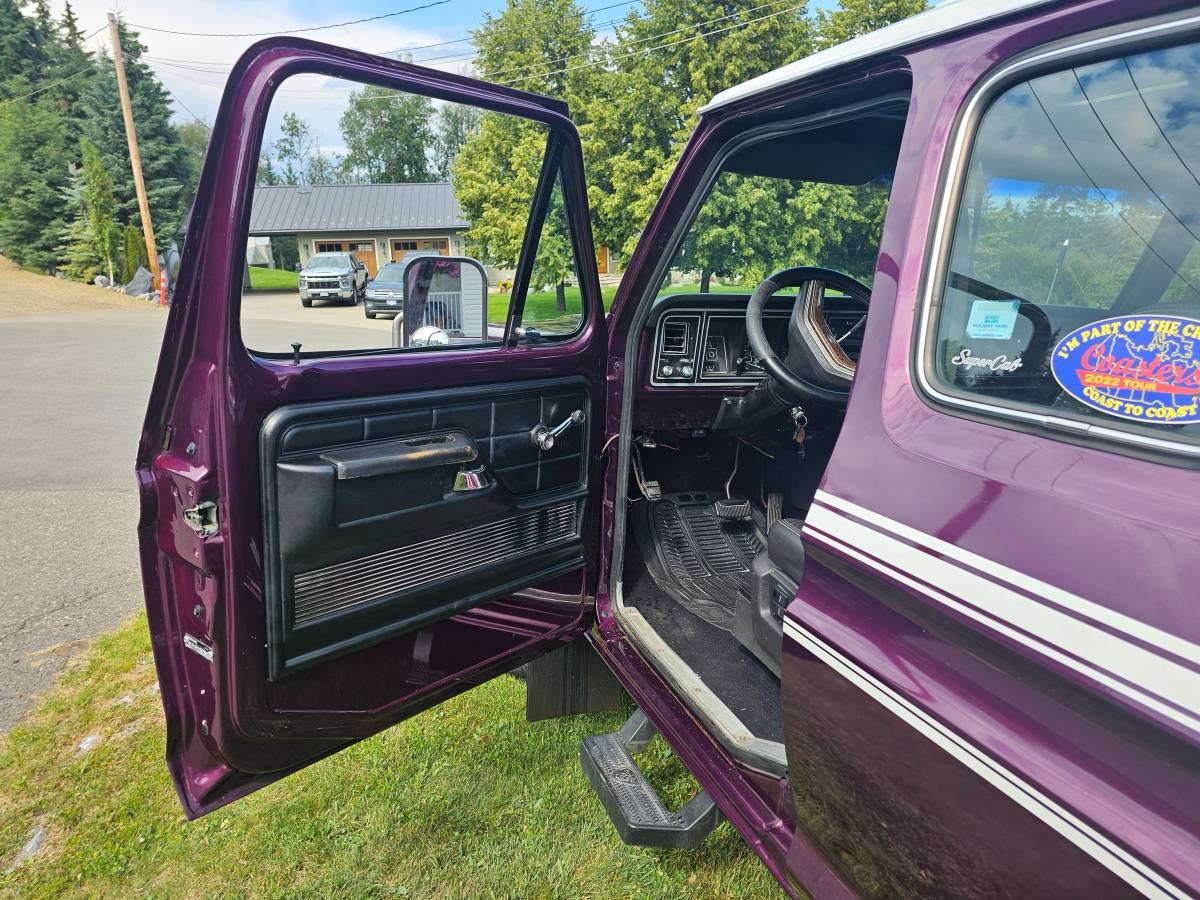 Ford-f-250-1977-purple-7