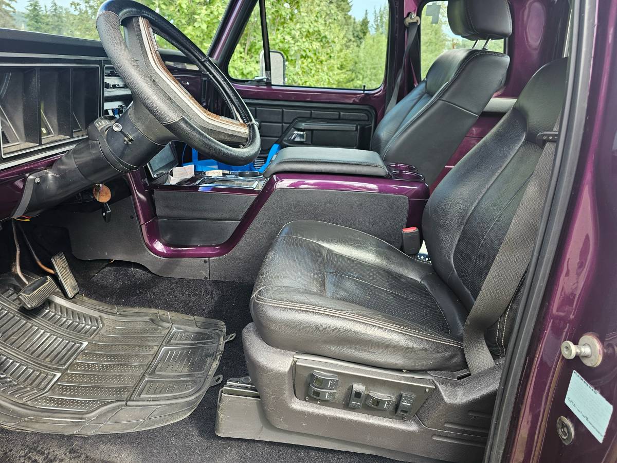 Ford-f-250-1977-purple-9