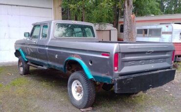 Ford-f-250-1979-grey-3