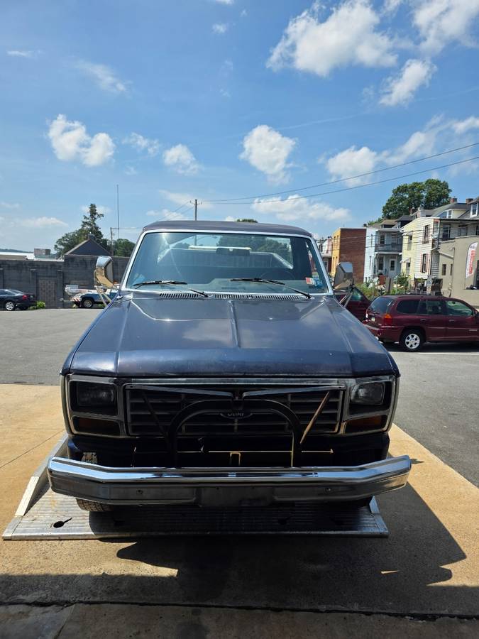 Ford-f-250-1983-white-8