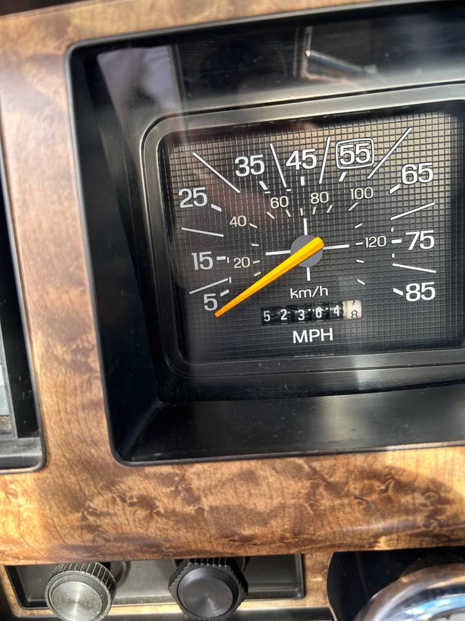 Ford-f-250-1986-brown-4