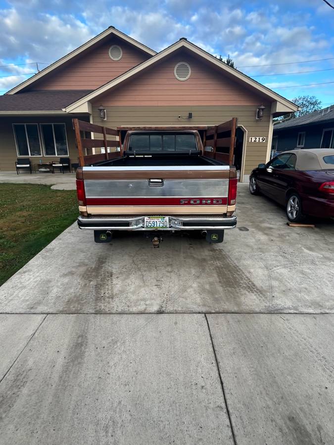 Ford-f-250-1986-brown-7