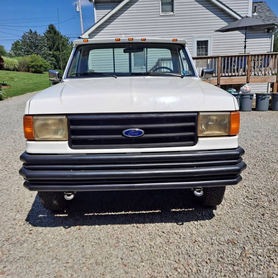 Ford-f-250-1987-white-8