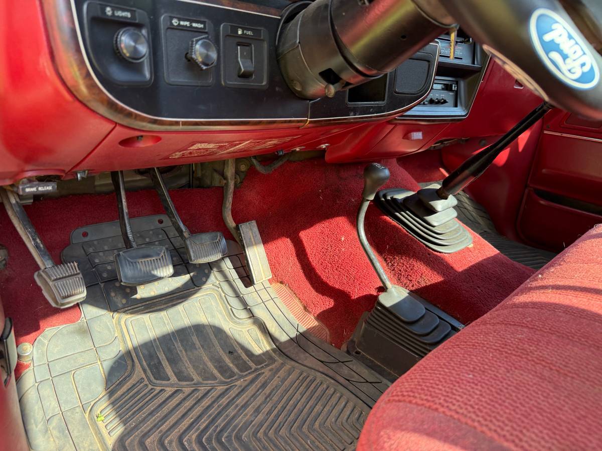 Ford-f-250-1990-black-2