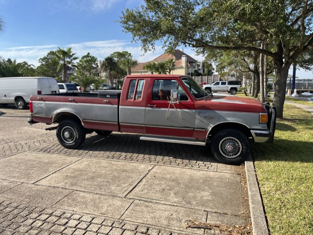 Ford-f-250-1991-red-11
