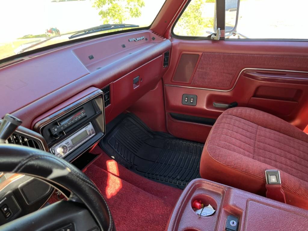 Ford-f-250-1991-red-2
