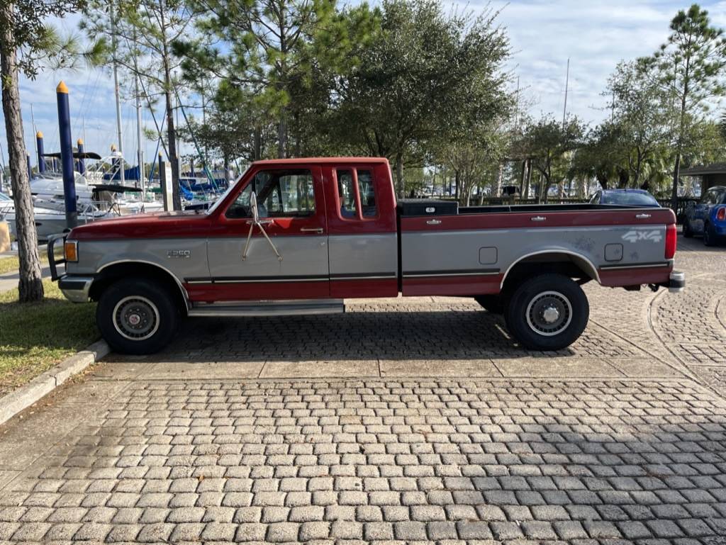 Ford-f-250-1991-red-8