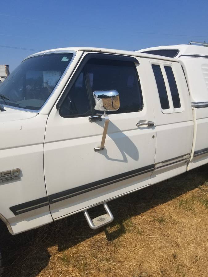 Ford-f-250-1991-white-1