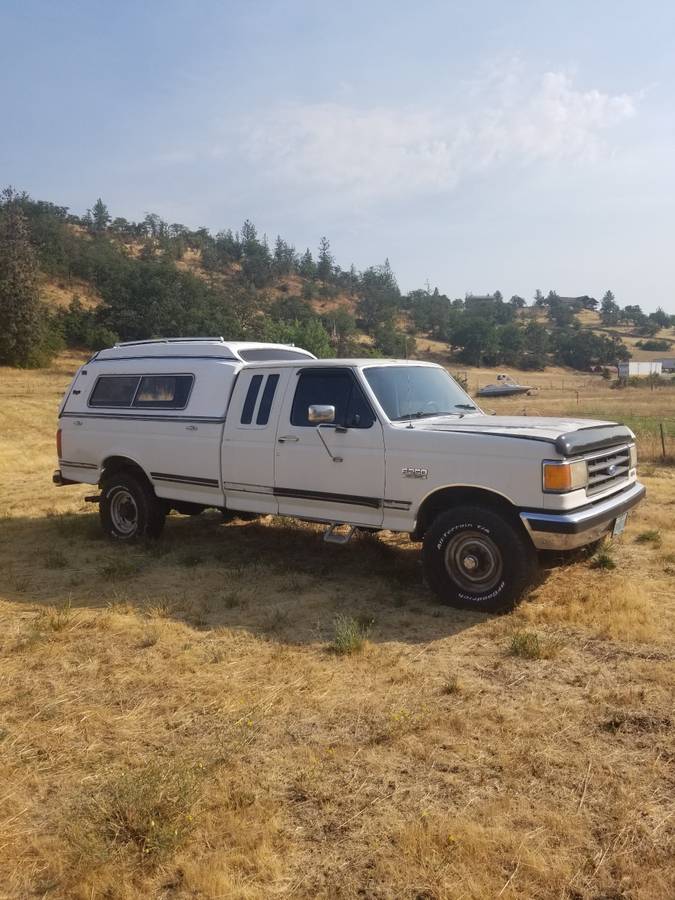 Ford-f-250-1991-white-14