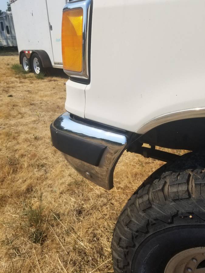 Ford-f-250-1991-white-2