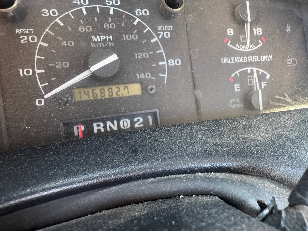 Ford-f-250-1992-white-4