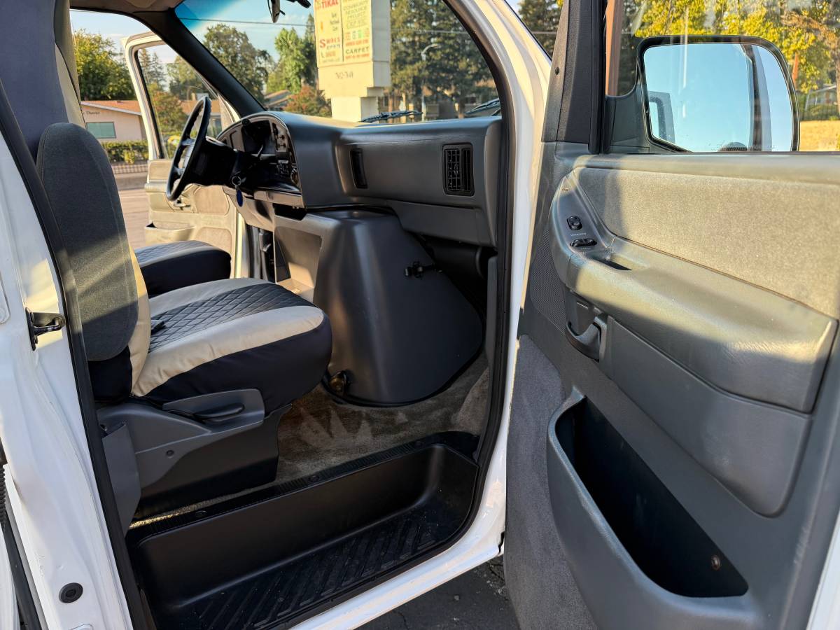 Ford-f-250-1993-white-13