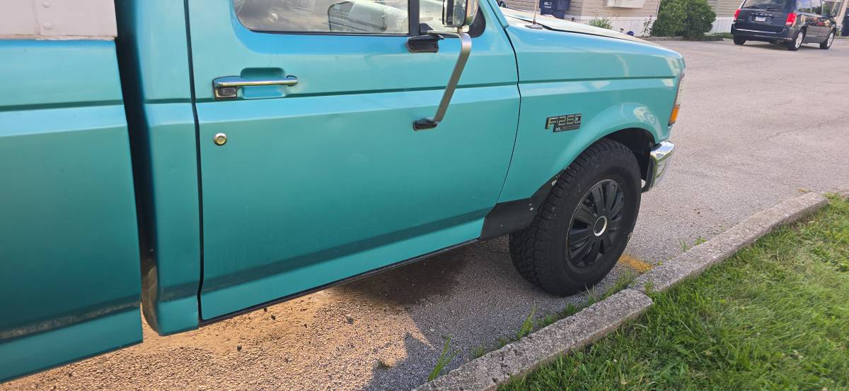 Ford-f-250-1994-green-6