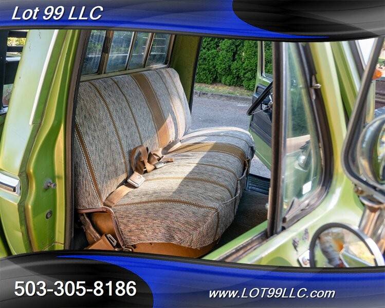 Ford-f-250-camper-special-range-1974-green-11