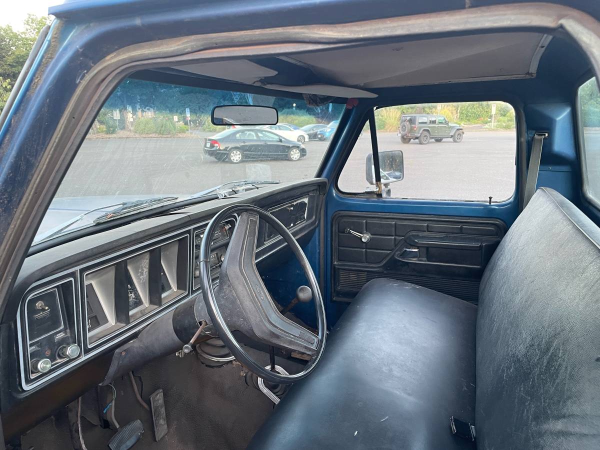 Ford-f-250-custom-1978-blue-6