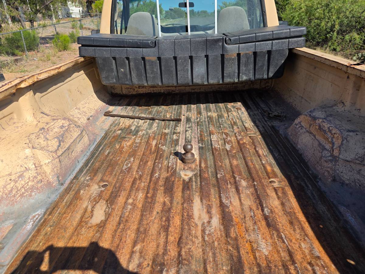 Ford-f-250-diesel-1985-3