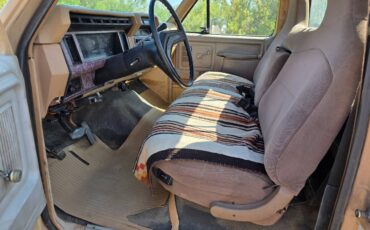 Ford-f-250-diesel-1985-6