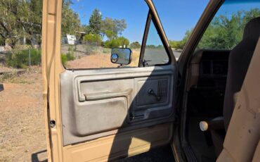 Ford-f-250-diesel-1985-8