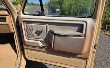 Ford-f-250-diesel-1985-9
