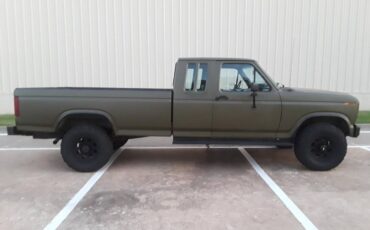 Ford-f-250-diesel-1985-green-17