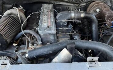 Ford-f-250-diesel-1985-grey-1