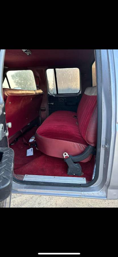 Ford-f-250-diesel-1985-grey-16