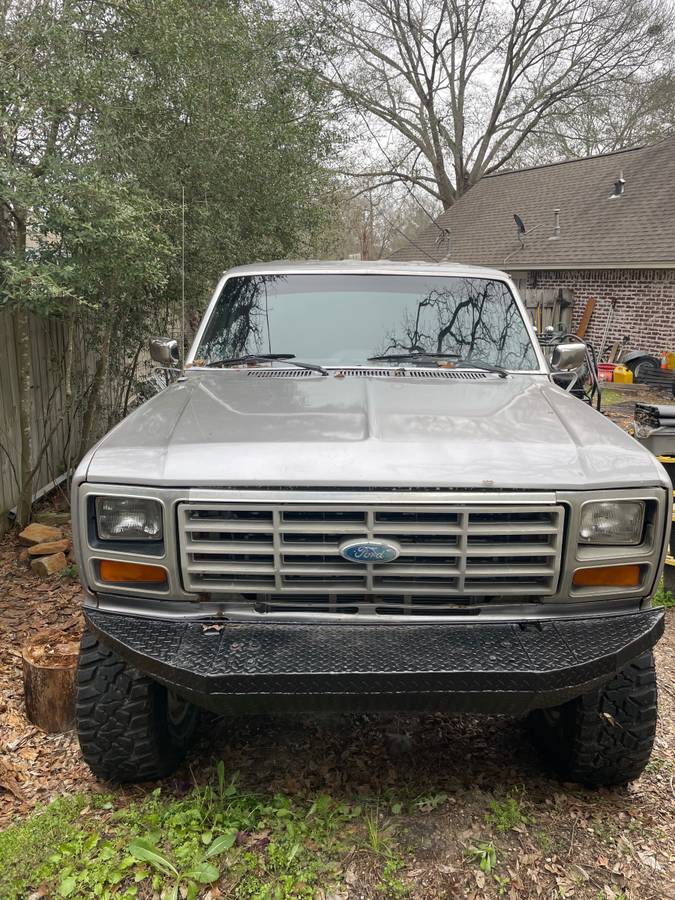 Ford-f-250-diesel-1985-grey-23