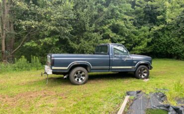 Ford-f-250-diesel-1986-blue-2