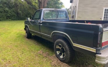 Ford-f-250-diesel-1986-blue-4