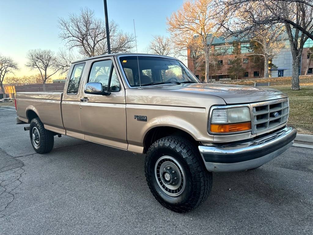 Ford-f-250-diesel-1992-custom-1
