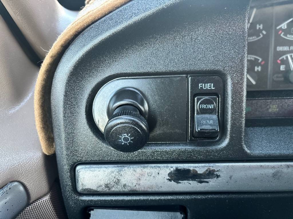 Ford-f-250-diesel-1992-custom-16