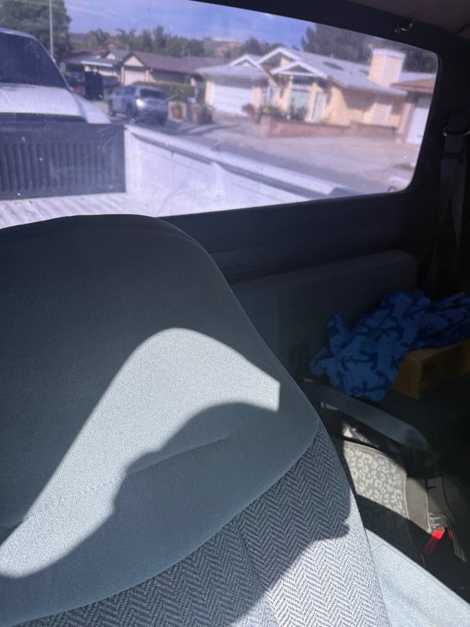 Ford-f-250-diesel-1992-white-1