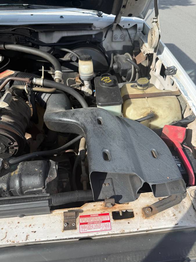 Ford-f-250-diesel-1992-white-12