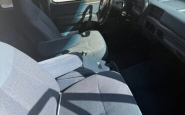 Ford-f-250-diesel-1992-white-4