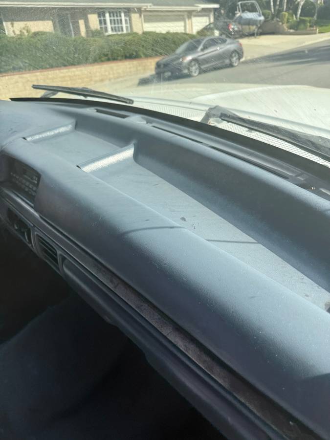 Ford-f-250-diesel-1992-white-9