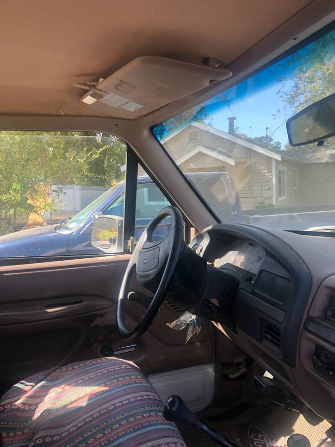 Ford-f-250-diesel-1993-white-17