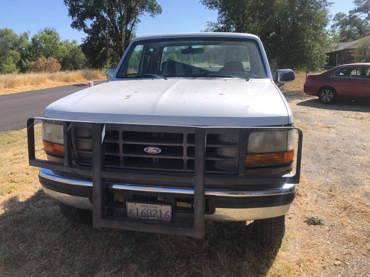 Ford-f-250-diesel-1993-white-8
