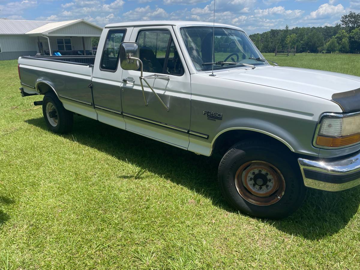 Ford-f-250-diesel-1994-grey-3